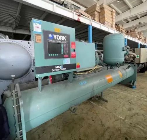 工業冷水機組維修保養與中央空調售后制冷設備維修全攻略